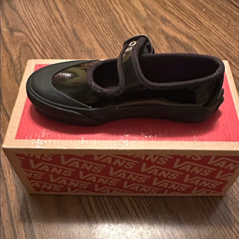 Vans Mary Janes